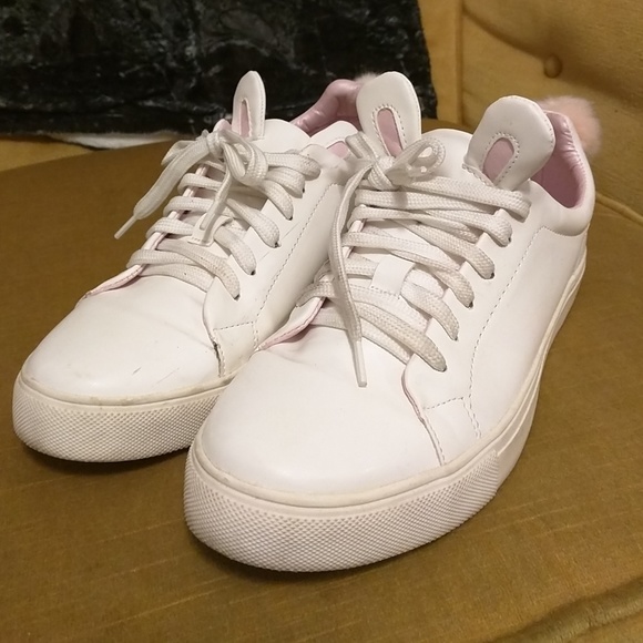 madden girl white tennis shoes